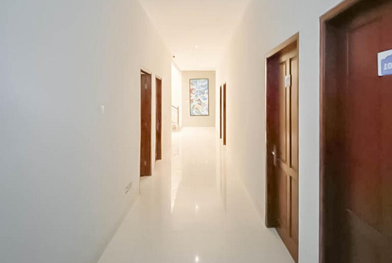 Reddoorz Syariah At Pucang Anom Surabaya Exterior foto